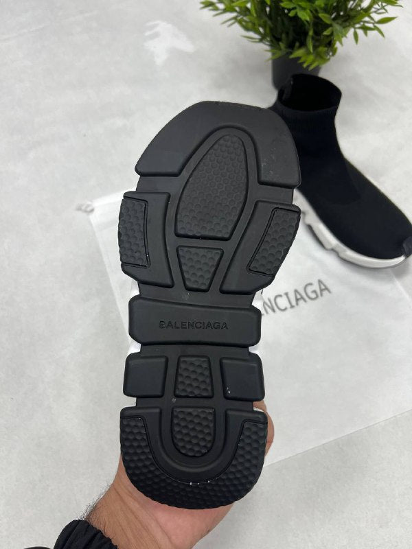 Balenciaga Speed Runners  Black / White Cotton  Sole Sneakers Trainers for Women's Sale UK