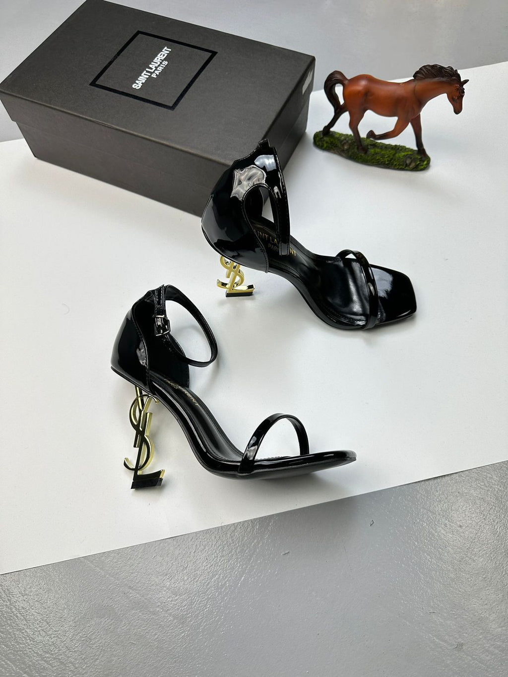 YSL Saint Laurent Women's Opyum Sandals Heels Shoes Gold Toned In Black Color Sale UK