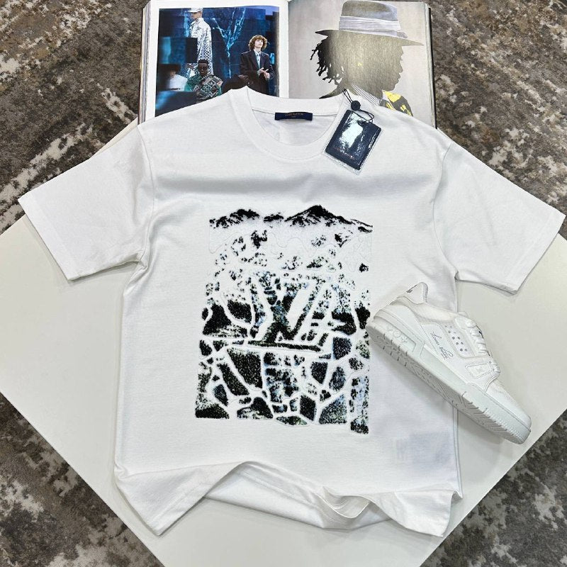 LV Mountain Motif Short-Sleeved T-Shirt UK Reps AAA+ Quality