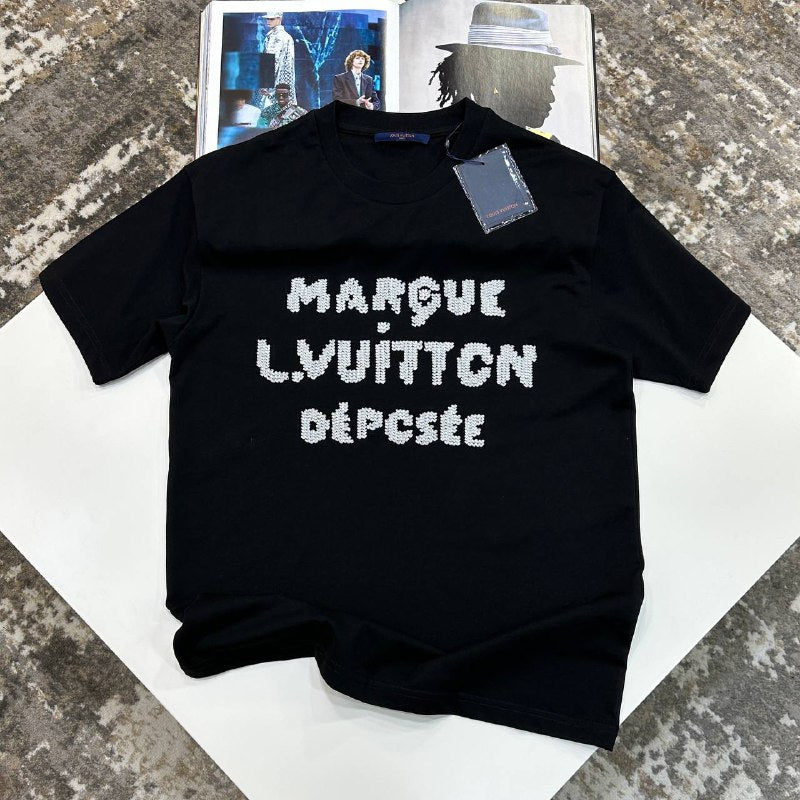 Louis Vuitton Embroidered Marque L. Vuitton Déposée T-Shirt UK Reps AAA+ Quality