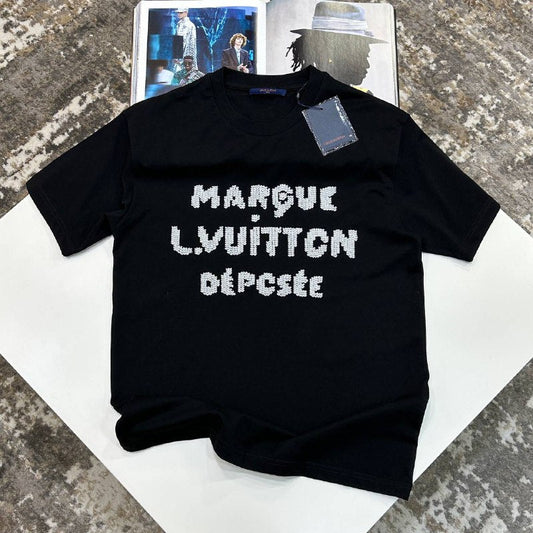 Louis Vuitton Embroidered Marque L. Vuitton Déposée T-Shirt UK Reps AAA+ Quality