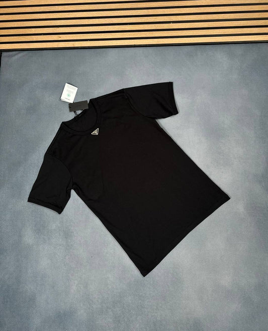 Prada Triangle-Logo Cotton T-Shirts UK Reps AAA Quality