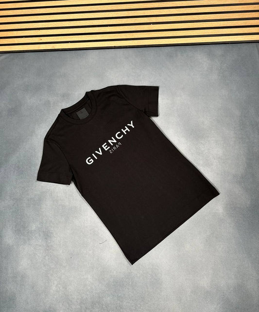 Givenchy Logo-Print T-shirts UK Reps AAA Quality