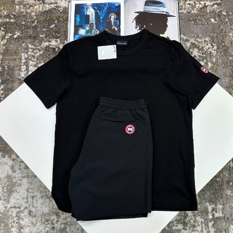 Canada Goose Arctic Disc Cotton T-Shirt & Huron Jogger Set UK Reps AAA+ Quality