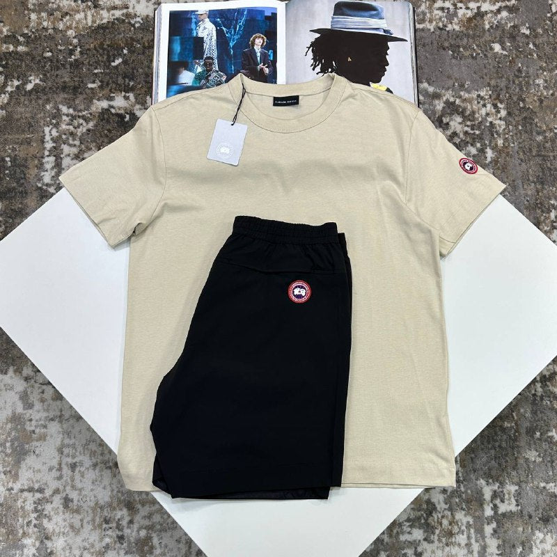 Canada Goose Arctic Disc Cotton T-Shirt & Huron Jogger Set UK Reps AAA+ Quality