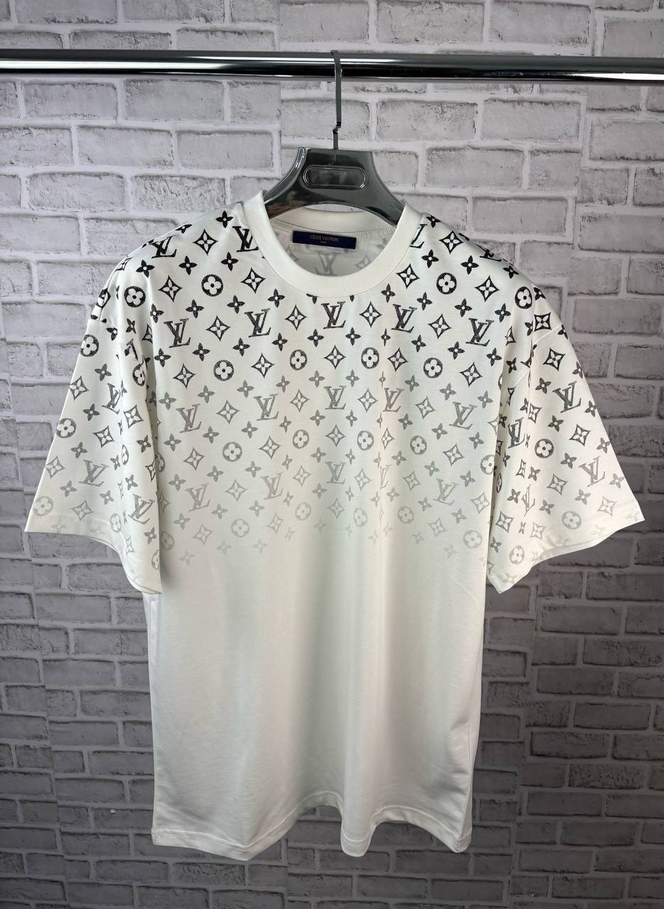 Louis Vuitton Monogram Gradient Cotton T-Shirt UK Reps AAA Quality