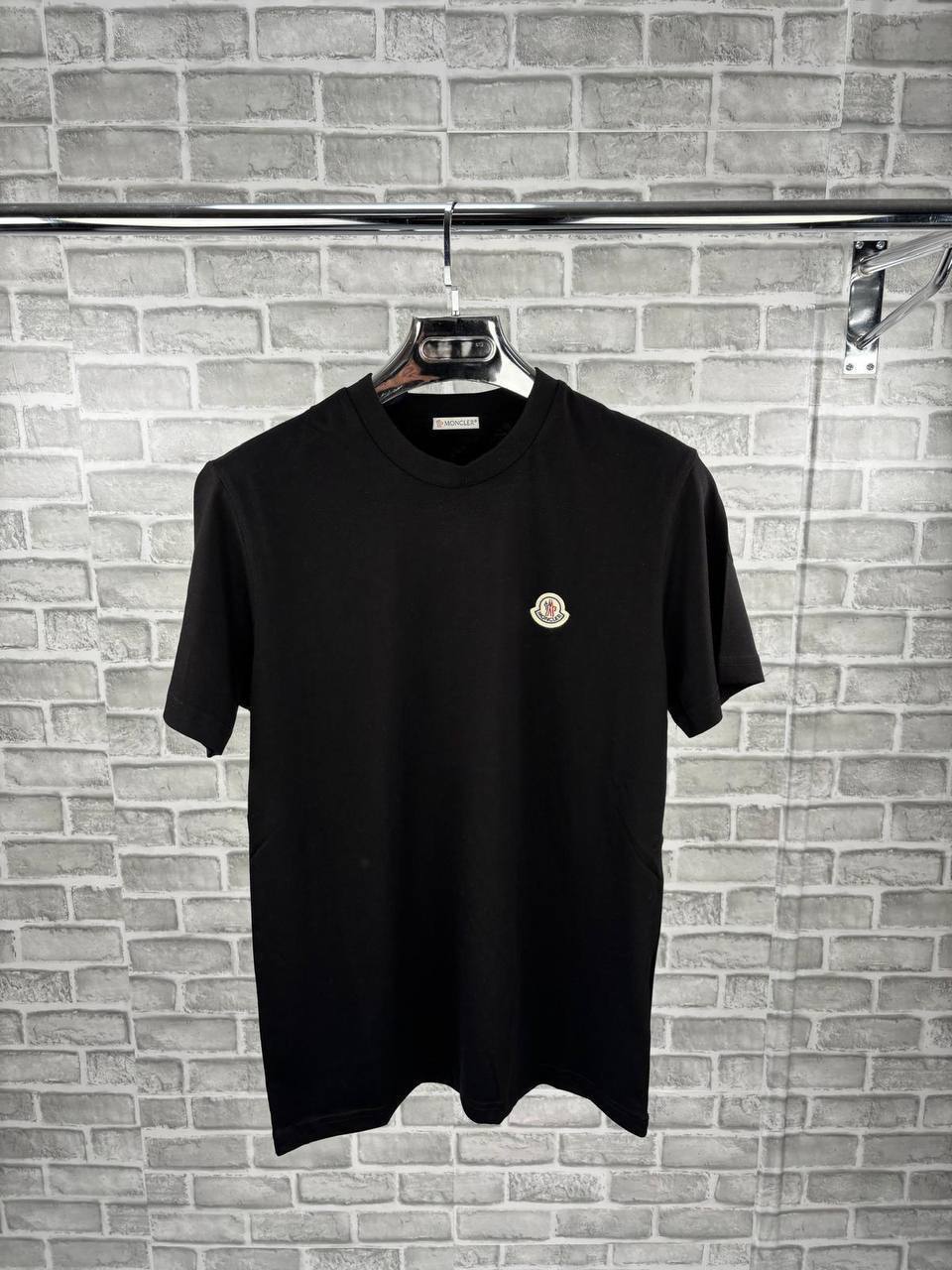 Moncler Logo Patch Cotton T-Shirt UK Reps AAA Quality