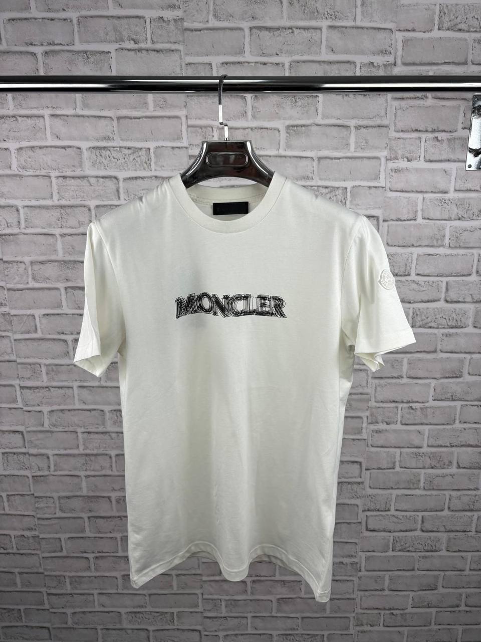 Moncler Blurred-Logo Cotton T-Shirt UK Reps AAA Quality