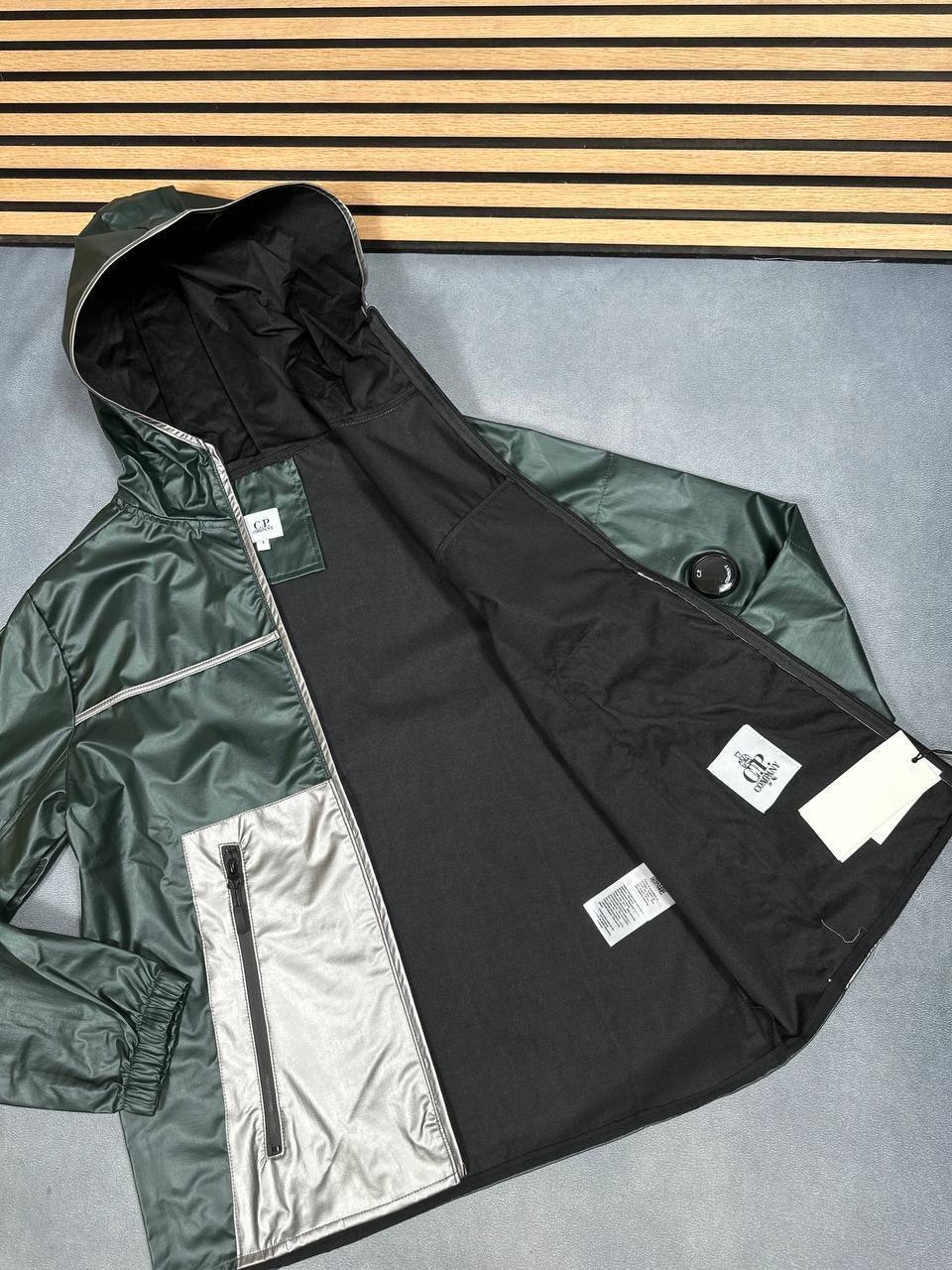 C.P. Company Men's Nada Shell Hooded Jacket UK Reps AAA Quality