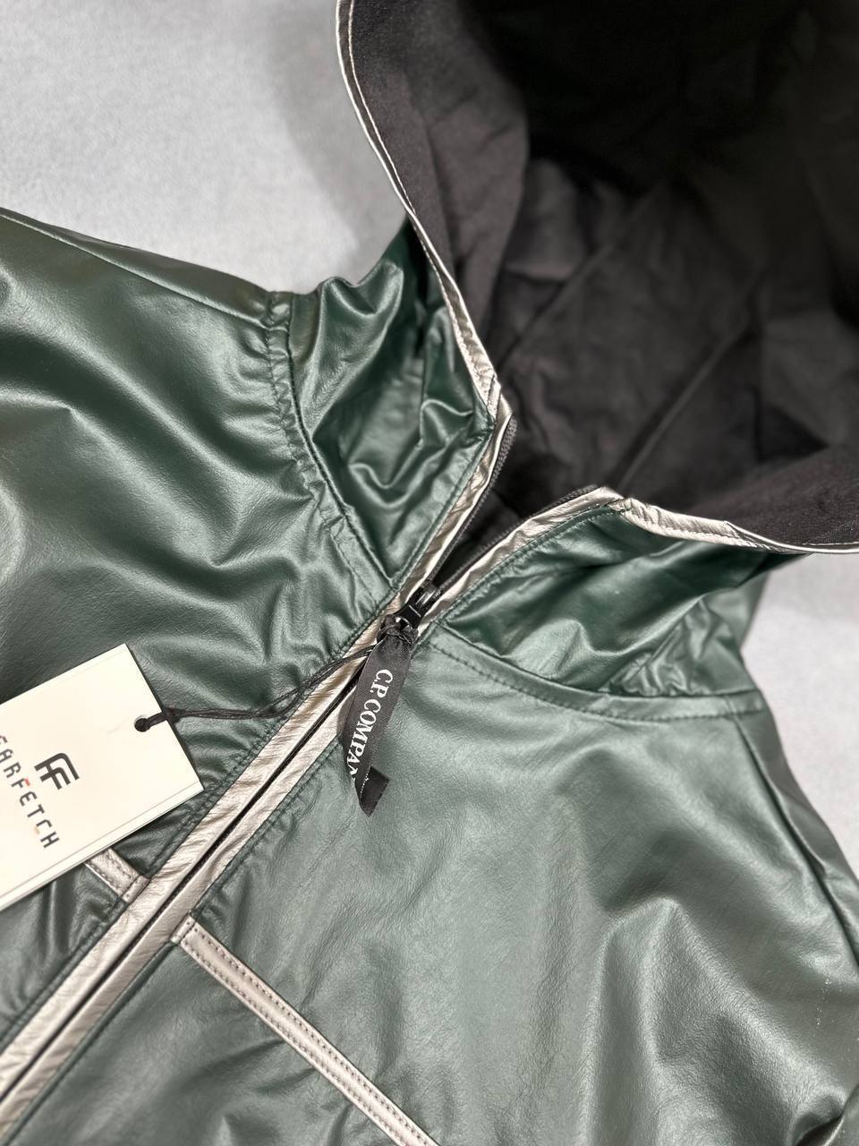C.P. Company Men's Nada Shell Hooded Jacket UK Reps AAA Quality