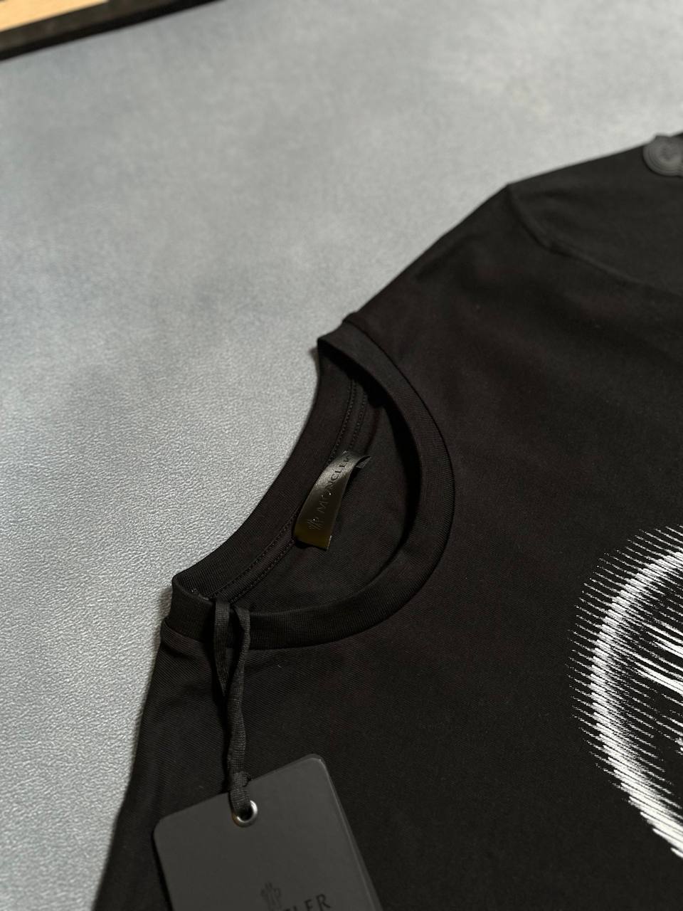 Moncler Blurred Logo Cotton T-Shirt UK Reps AAA Quality