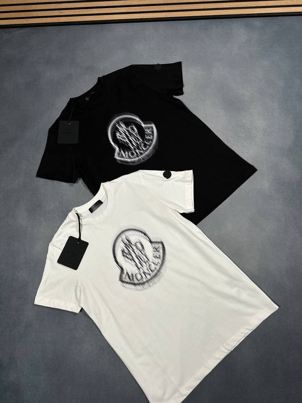 Moncler Blurred Logo Cotton T-Shirt UK Reps AAA Quality