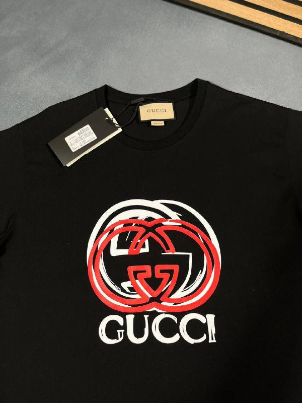 Gucci Interlocking G Graphic Logo T-Shirt UK Reps AAA Quality