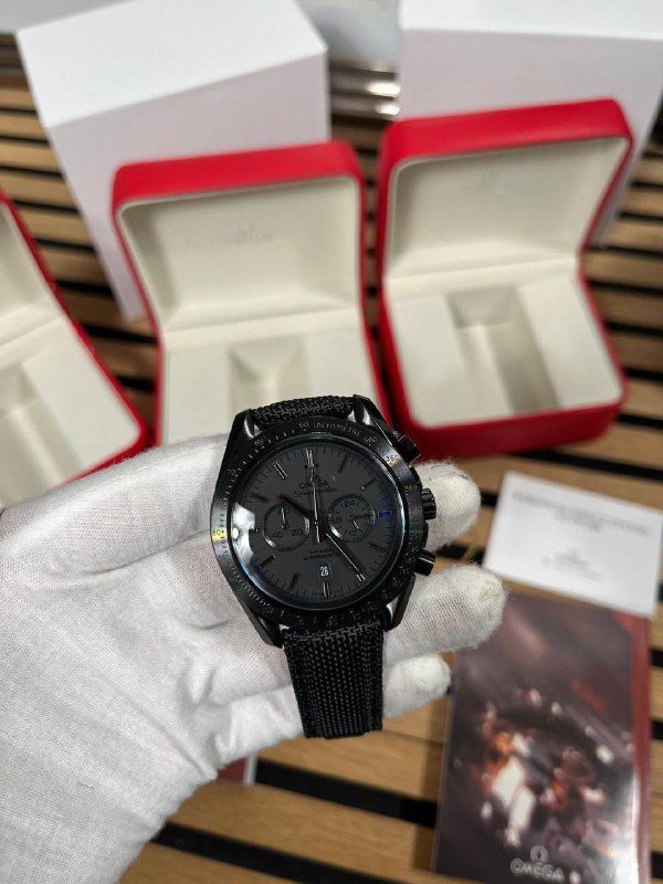Omega Speedmaster Dark Side of the Moon Luxury Ceramic Chronographic AAA Quality Reps UK