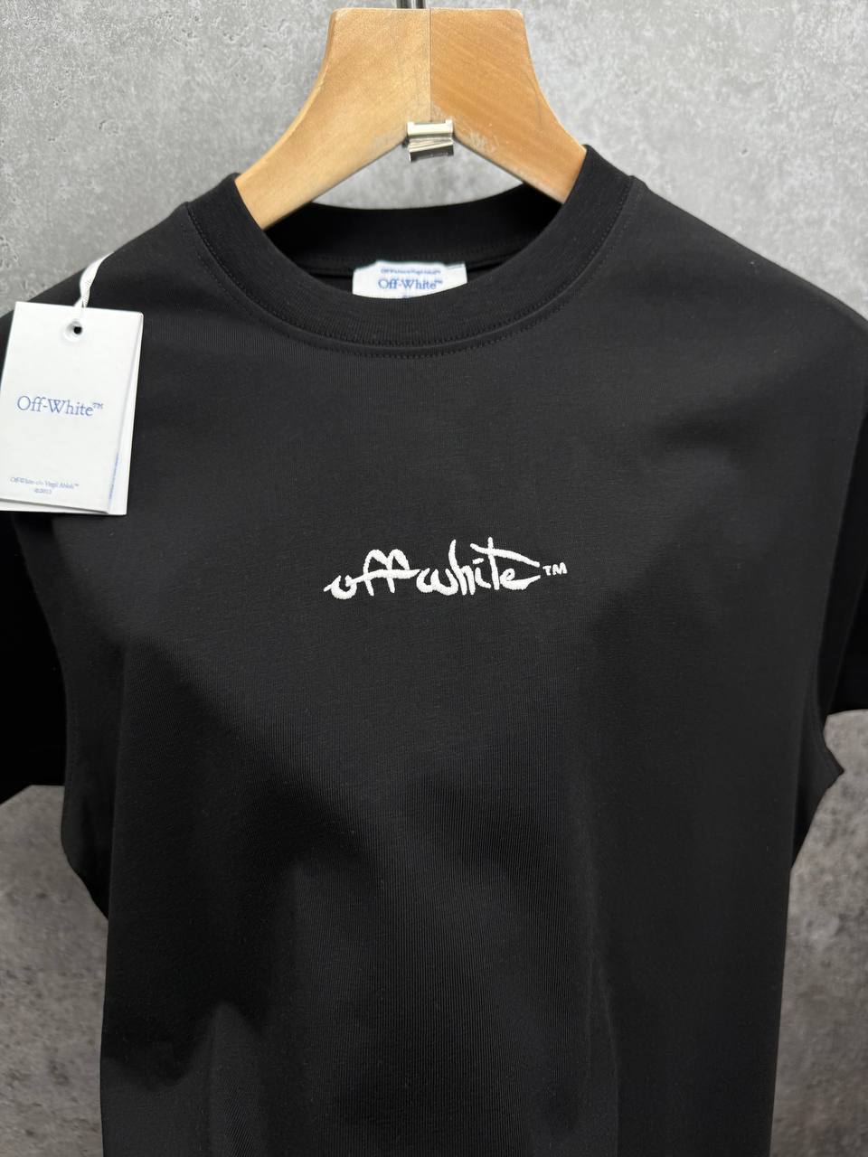 The Off-White Script Logo Cotton T-Shirt UK Reps AAA Quality