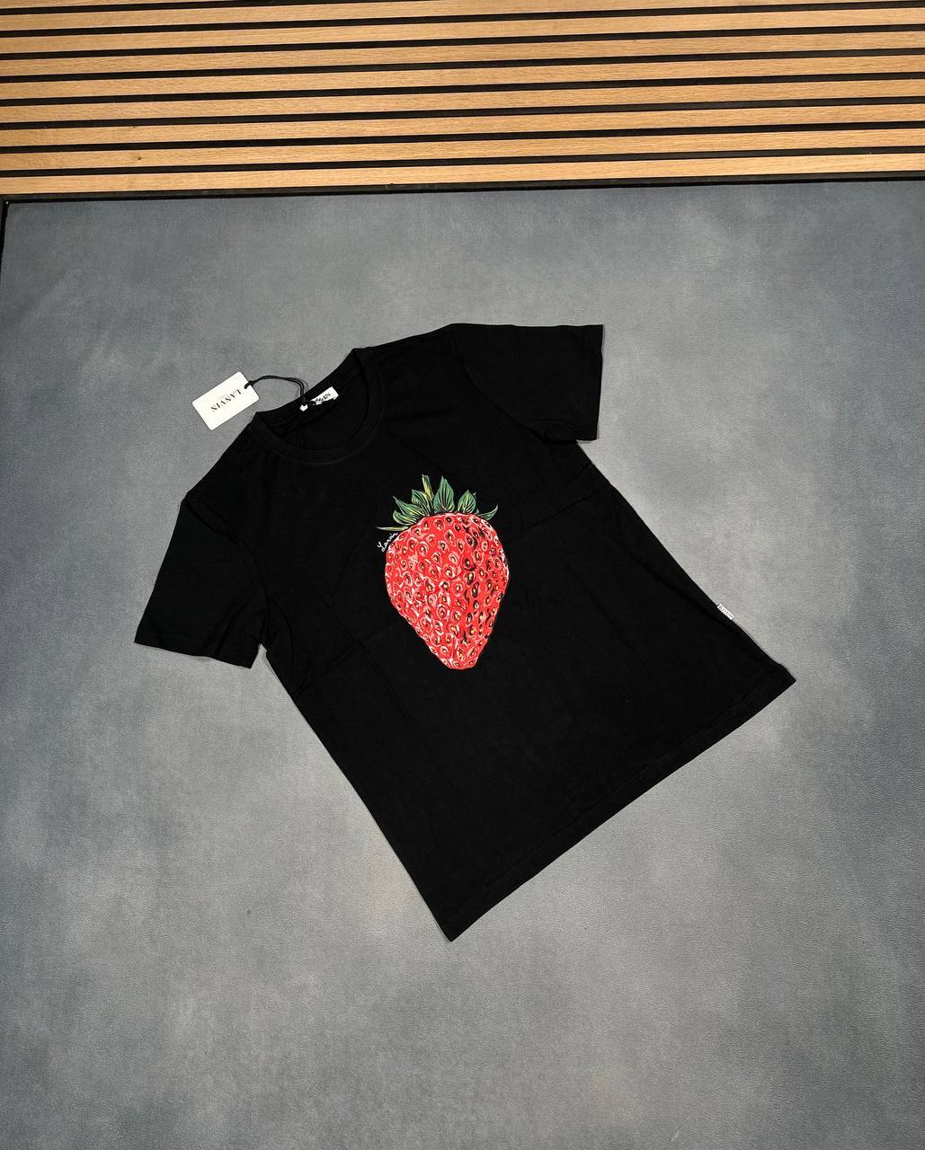 Lanvin Cherry Scented T-shirts UK Reps AAA Quality