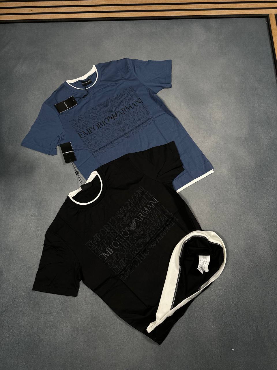 Emporio Armani Crew-Neck T-Shirt with Repeated Logo Lettering UK Reps AAA Quality