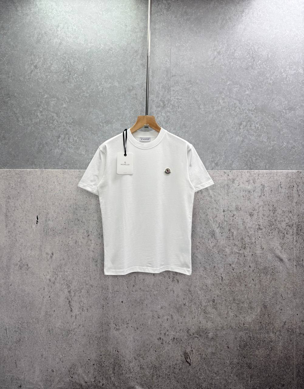 Moncler Logo Patch Cotton T-Shirt UK Reps AAA Quality