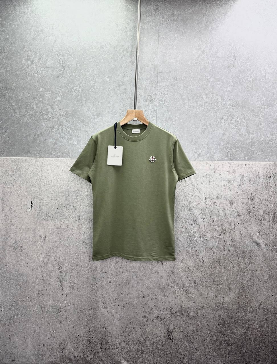 Moncler Logo Patch Cotton T-Shirt UK Reps AAA Quality