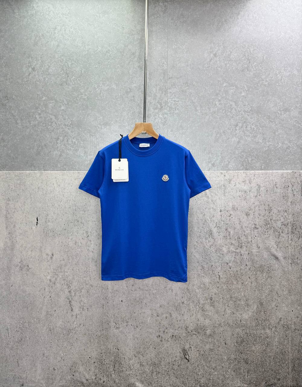 Moncler Logo Patch Cotton T-Shirt UK Reps AAA Quality