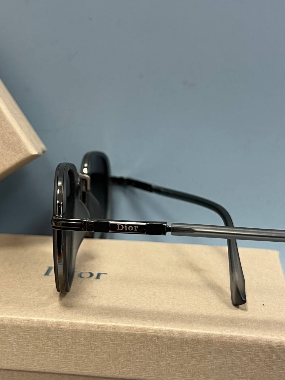 Dior Men's Geometric Luxury Aviator Sunglasses Twin Set AAA Quality Reps UK