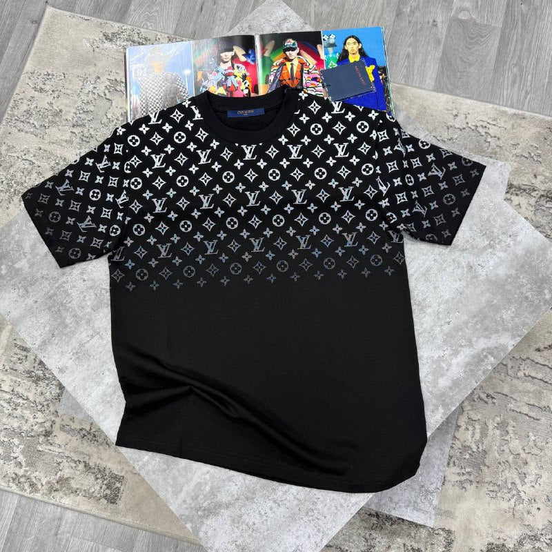 Louis Vuitton Gradient Monogram T-Shirt UK Reps AAA Quality