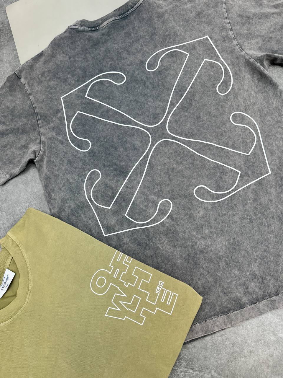 Off-White Skate Outline Arrow T-Shirt UK Reps AAA Quality
