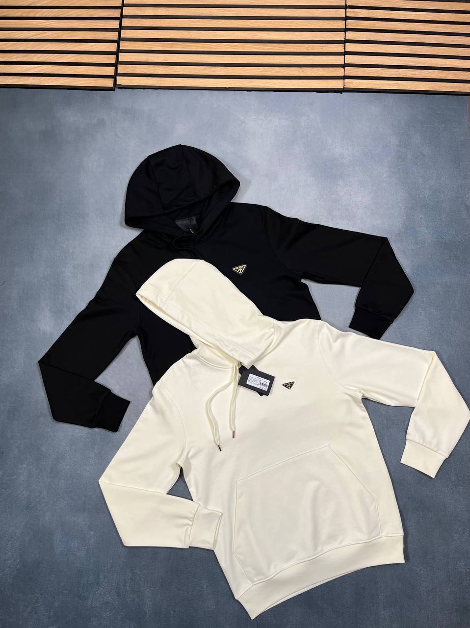 Prada Triangle-Logo Cotton Hoodie UK Reps AAA Quality