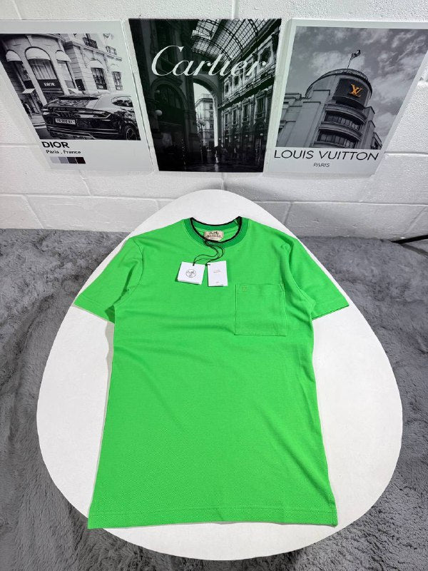 Hermès Men's Plain White T-Shirt with Chest Pocket UK Reps AAA Quality