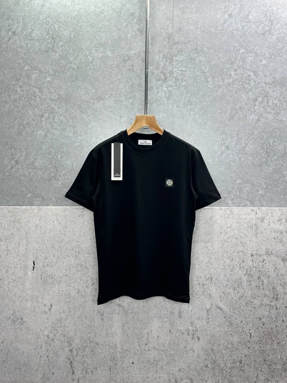 Stone Island Small Patch Logo Cotton Jersey T-Shirt UK Reps AAA Quality