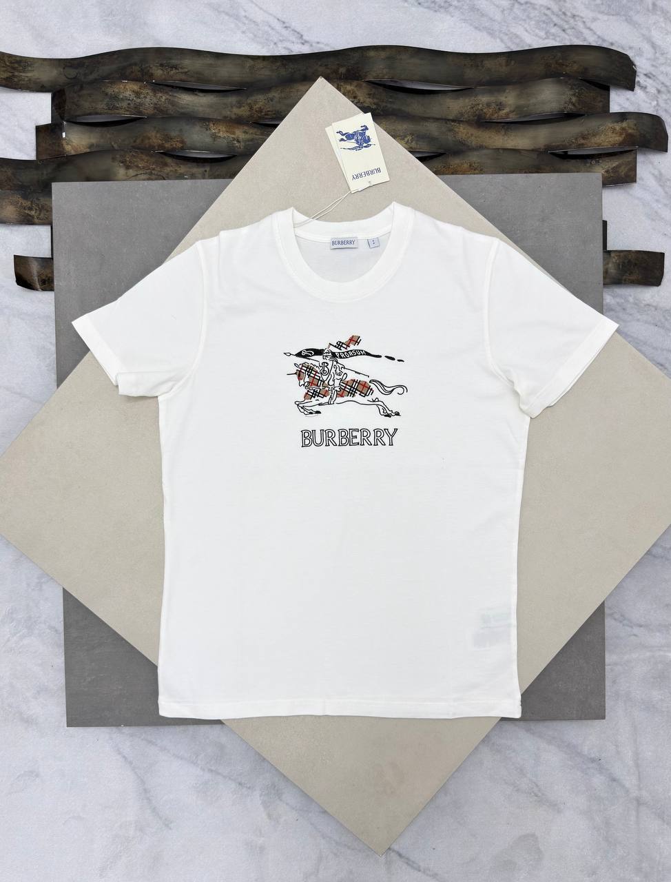 Burberry EKD Sketch Cotton T-Shirt in Black UK Reps AAA Quality