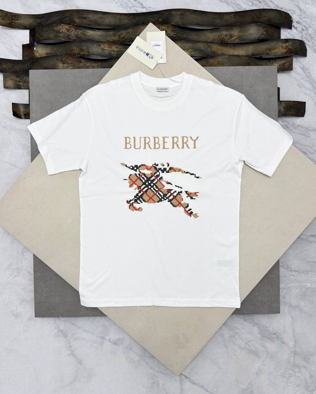 Burberry EKD Sketch Cotton T-Shirt in Black UK Reps AAA Quality