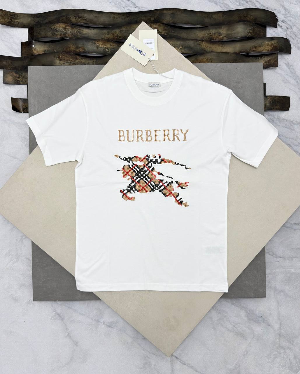 Burberry EKD Sketch Cotton T-Shirt in Black UK Reps AAA Quality