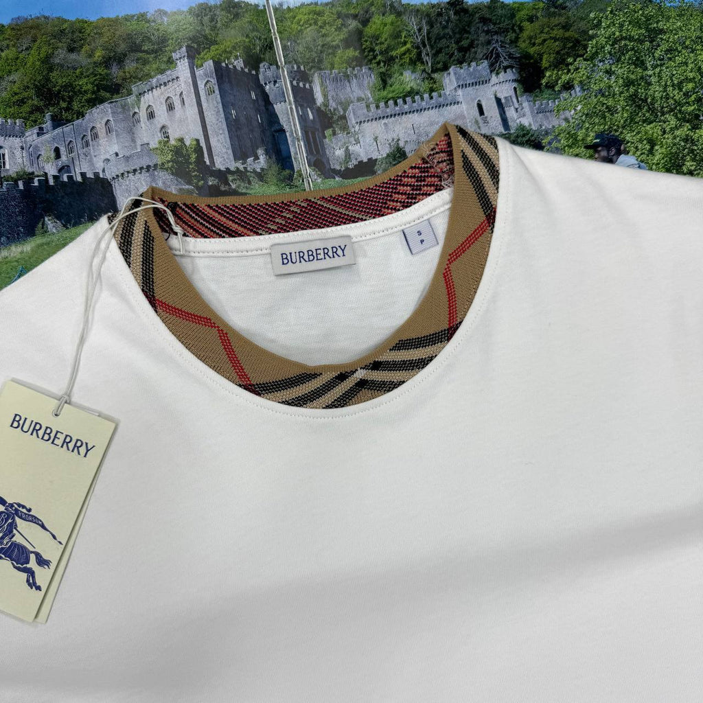 Burberry Relaxed Fit Check Trim Cotton T-Shirt UK Reps AAA Quality