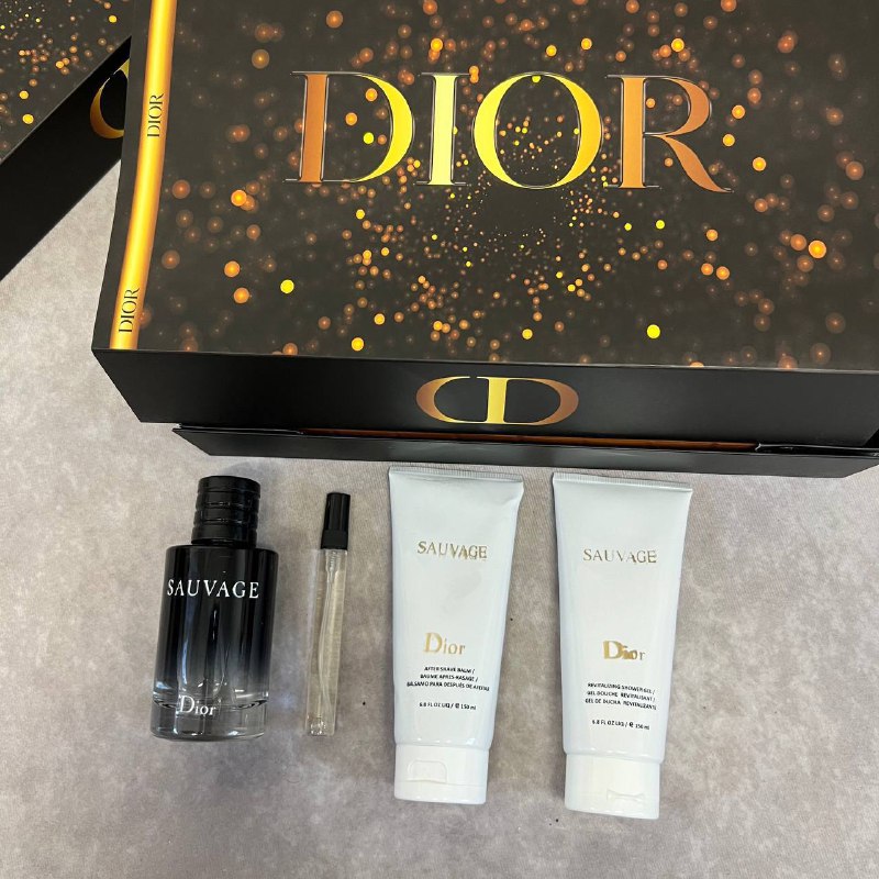 Dior Sauvage Men's 4-Piece Grooming Luxury Gift Set AAA Quality Reps UK