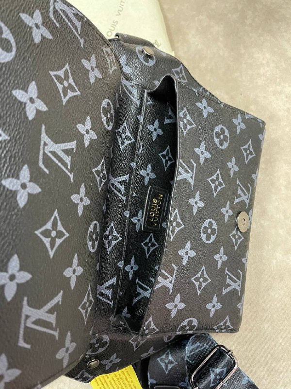 Louis Vuitton Men's Luxury Monogram Eclipse Discovery Bag AAA Quality Reps UK