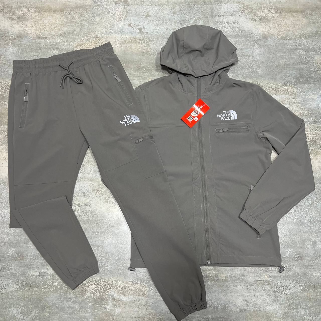 The North Face Himalayan Light or Tech tracksuits UK Reps AAA Quality