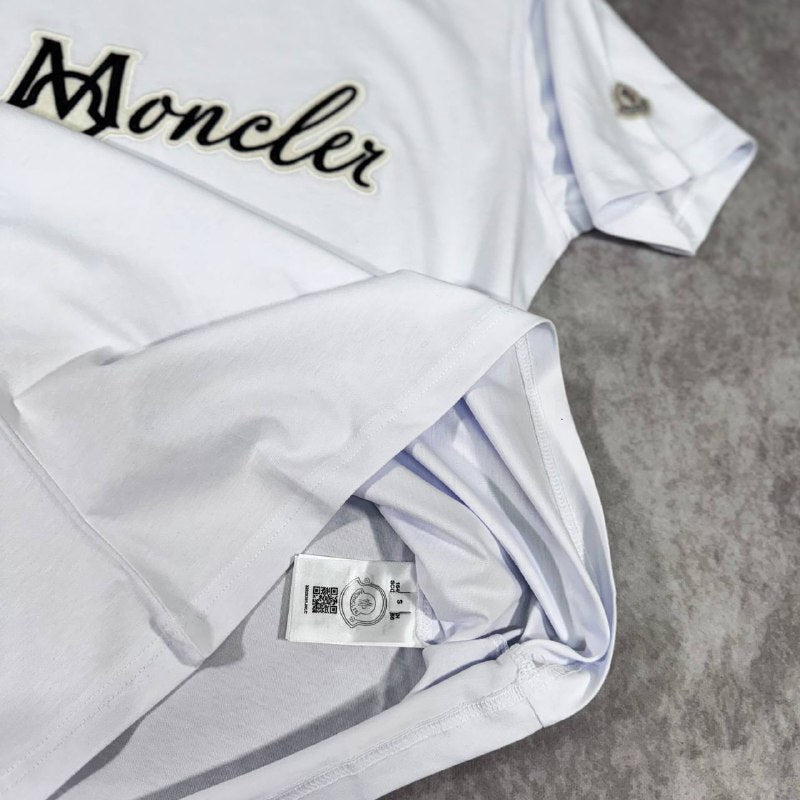 Moncler Men's Script Logo T-Shirts and Stripe Accent Shorts Set AAA Quality Reps UK