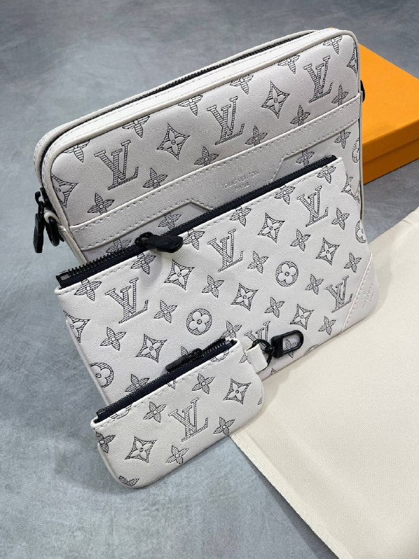 Louis Vuitton Trio Messenger bag UK Reps AAA Quality