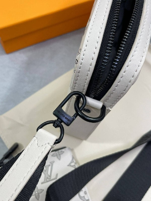 Louis Vuitton Trio Messenger bag UK Reps AAA Quality