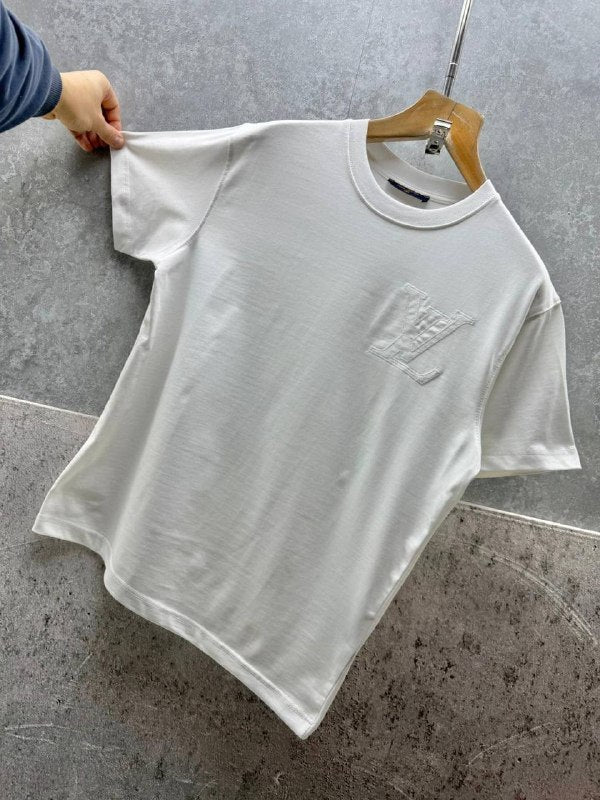 Louis Vuitton Embossed Logo T-Shirt UK Reps AAA Quality