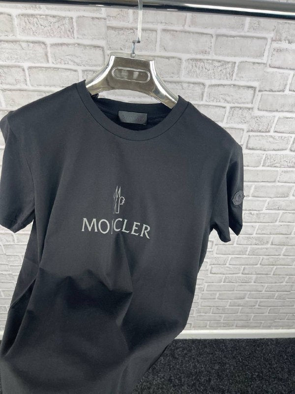 Moncler Men's Luxury Embroidered Logo Crewneck Grey T-Shirt AAA Quality Reps UK