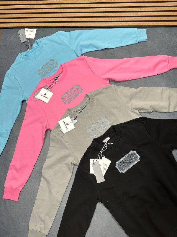 Dior Men's Luxury Embroidered Frame Crewneck Jumpers AAA Quality Reps UK