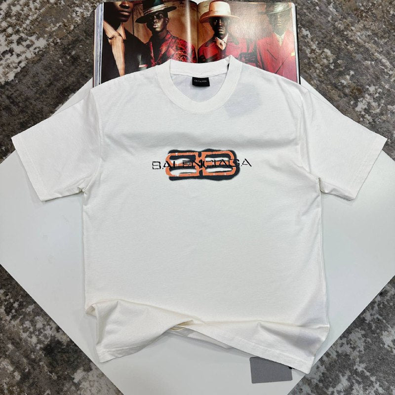 Balenciaga Hand-Drawn BB Icon T-Shirt in a medium fit, featuring a distressed stencil logo UK Reps AAA+ Quality