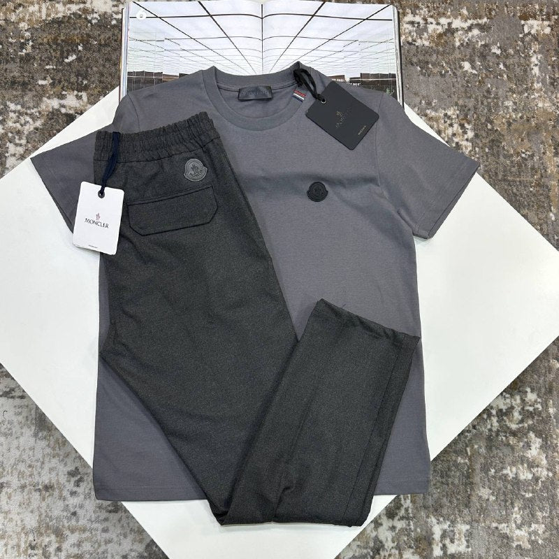 Moncler Logo Patch Cotton T-Shirt & Sweatpants Set UK Reps AAA+ Quality