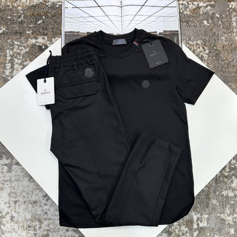 Moncler Logo Patch Cotton T-Shirt & Sweatpants Set UK Reps AAA+ Quality