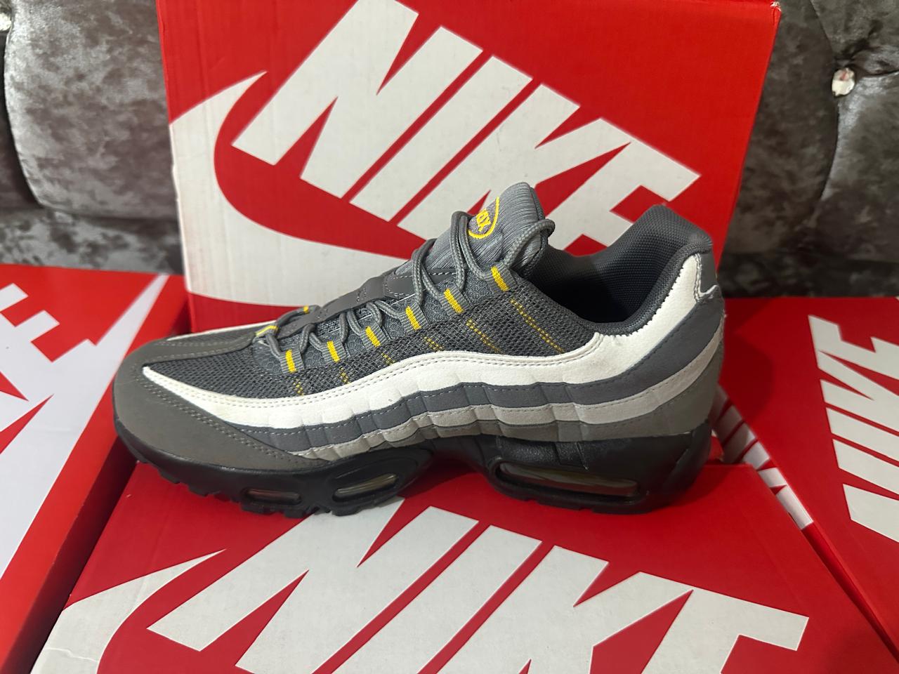 Nike Air Max 95 Yellow Strike Mens Trainers UK Reps AAA Quality