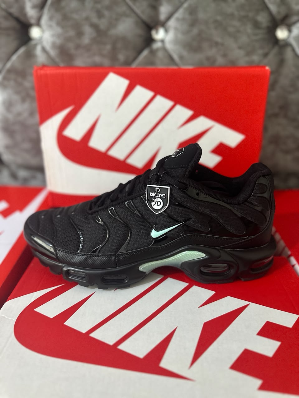 Nike Air Max Plus Black Mint Green Mens Trainers UK Reps AAA Quality