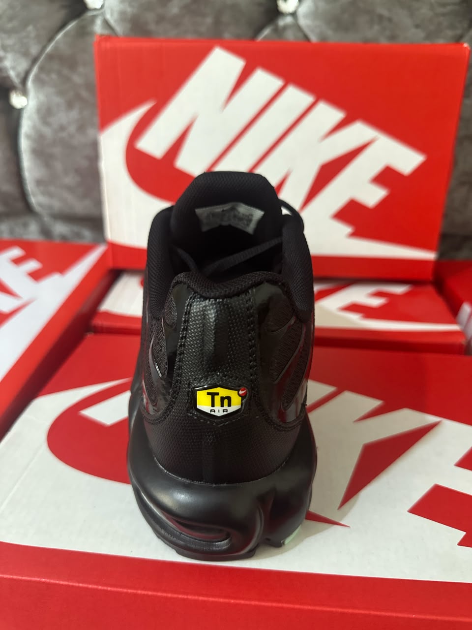 Nike Air Max Plus Black Mint Green Mens Trainers UK Reps AAA Quality