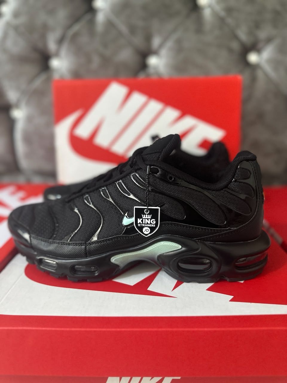 Nike Air Max Plus Black Mint Green Mens Trainers UK Reps AAA Quality